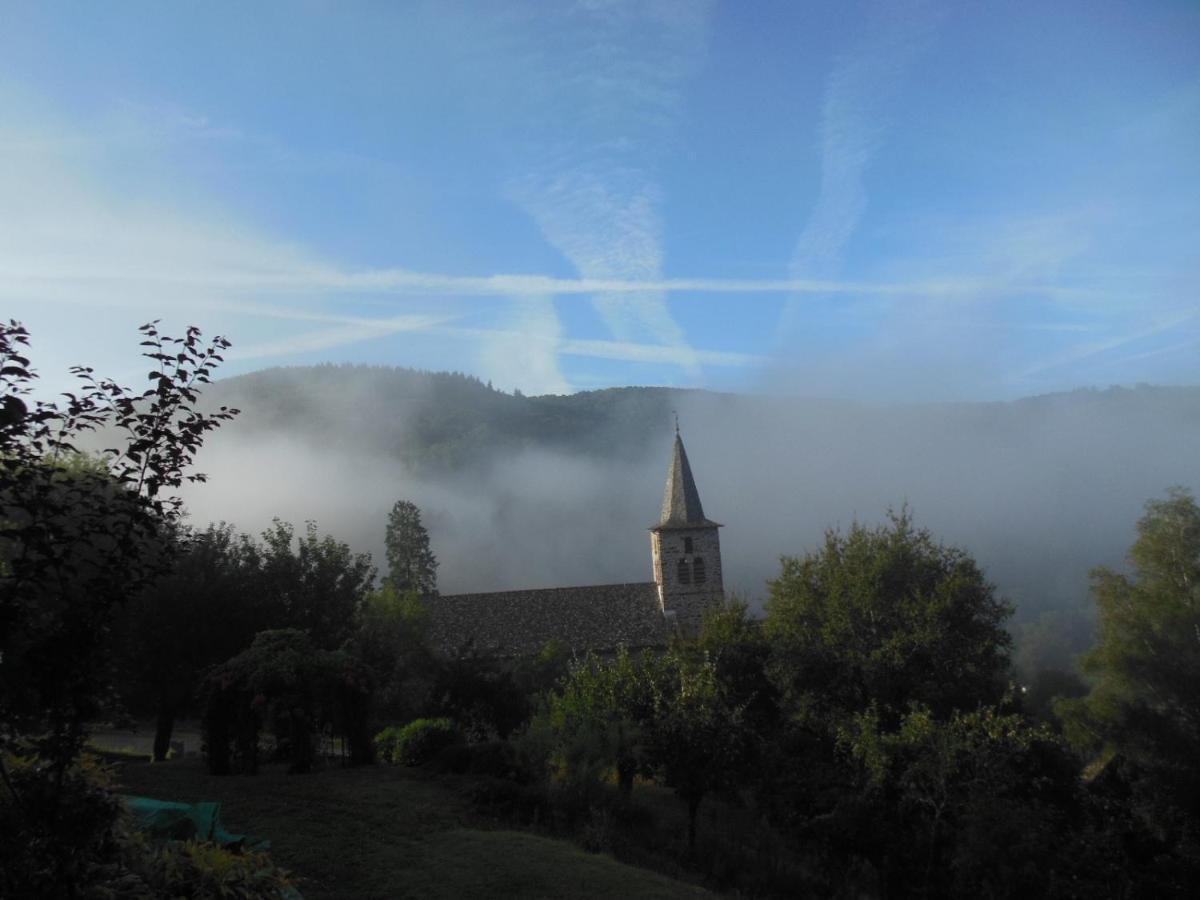 Bed and Breakfast Le Couvent Saint-Just-sur-Viaur Exterior foto