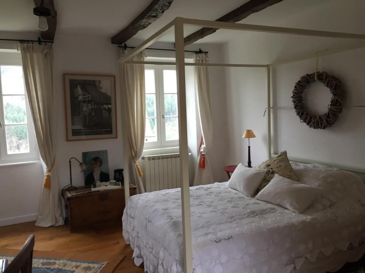 Bed and Breakfast Le Couvent Saint-Just-sur-Viaur Exterior foto
